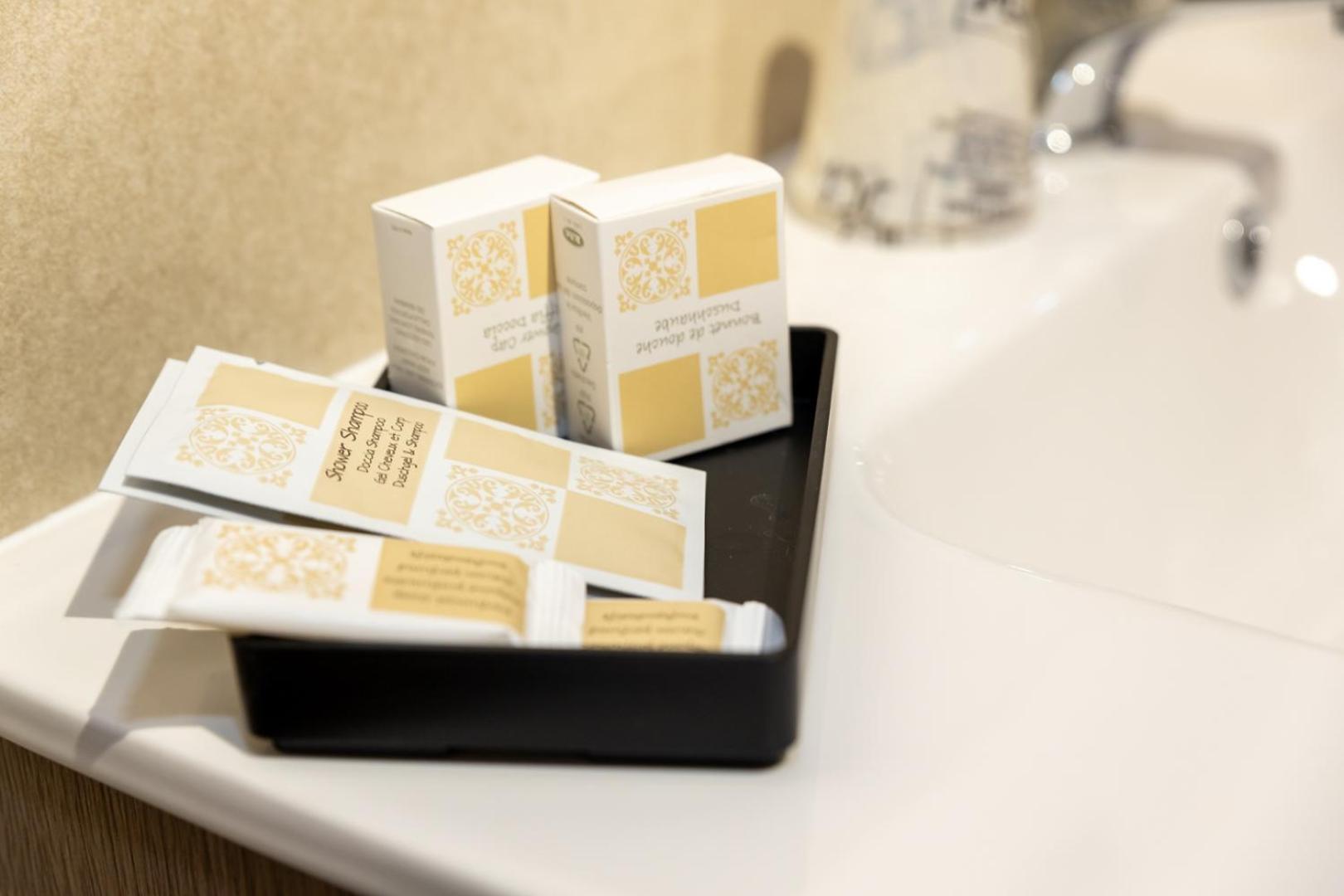 Principe 152 Hotel Bari Ngoại thất bức ảnh